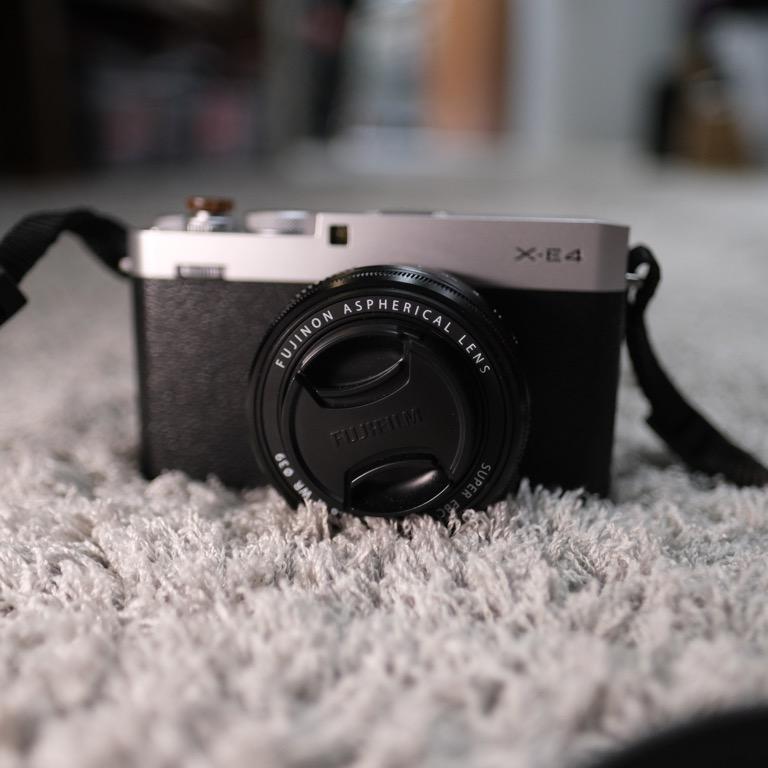 WTS WTT Fujifilm XE4 with 27mm f2.8 Pancake Lens & 16mm f2.8 Wide Angle