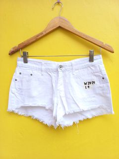 (Category: ) located in . Submitted by closetnow (Listing ID 1166087487, Image 1). Description: .