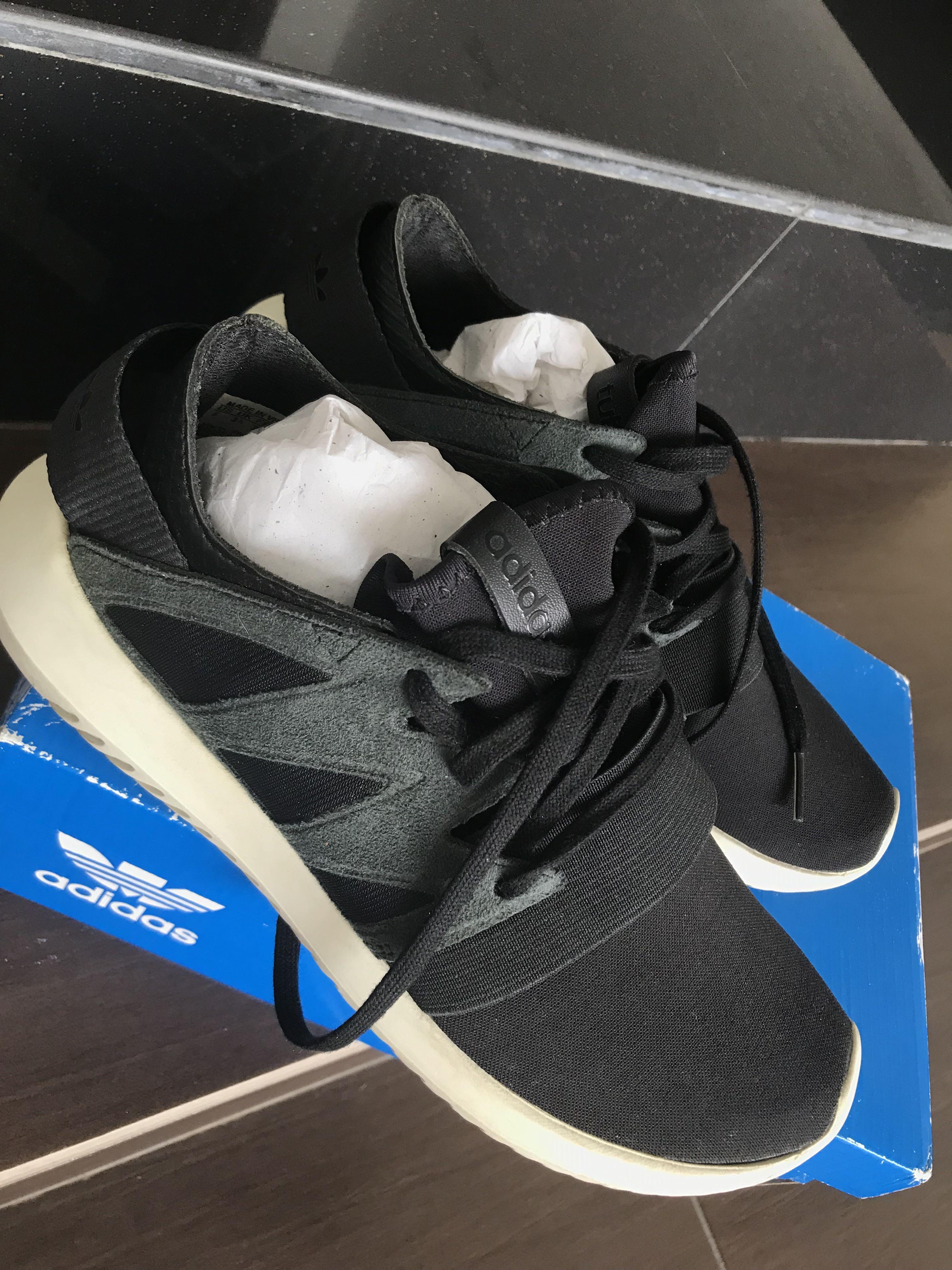 Adidas deals tubular v