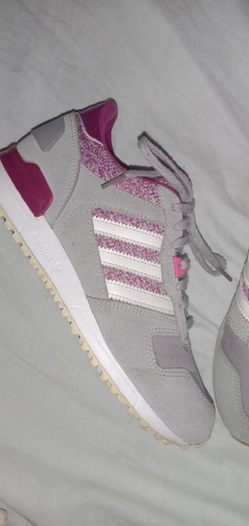 Adidas 3 Streifen Die Weltmarke Mit Den Athletic Shoe