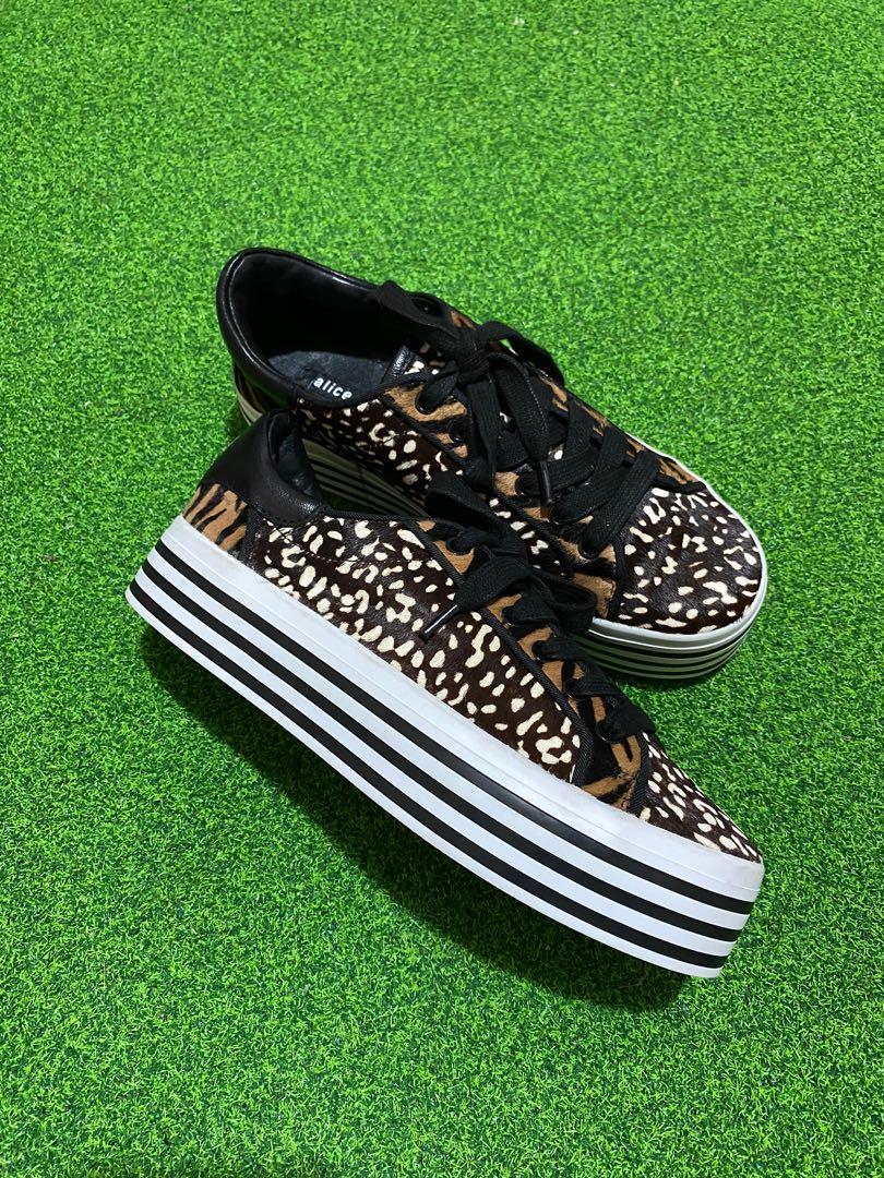 Alice and 2025 olivia platform sneakers