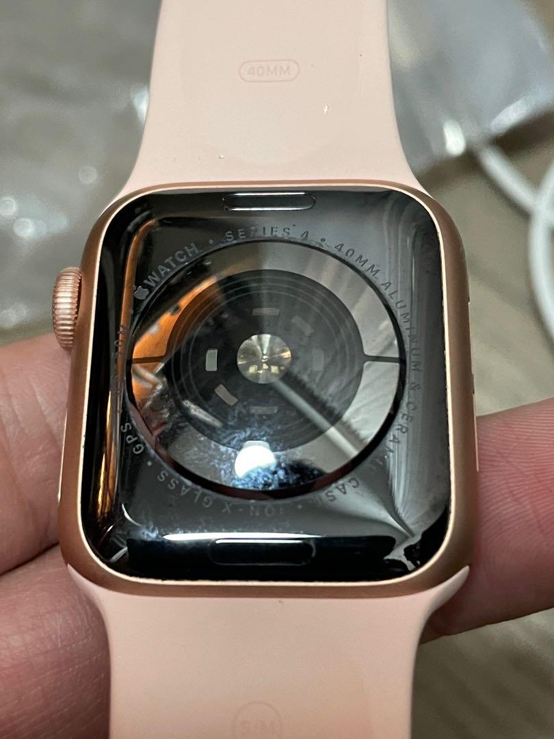 Apple Watch Series (cracked screen), Mobile Phones  Gadgets, Wearables   Smart Watches on Carousell