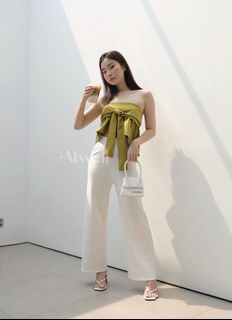 (Kategori: ) berada di . Dikirim oleh thriftiffs (ID iklan 1166197941, Gambar 1). Deskripsi: .