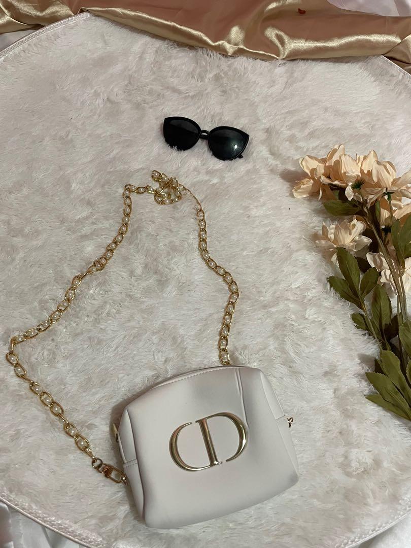 Dior sling bag white clearance