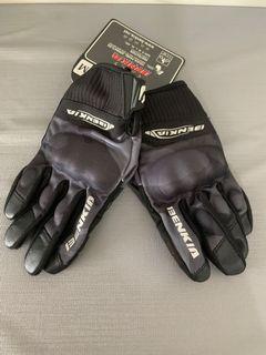 Benkia Gloves