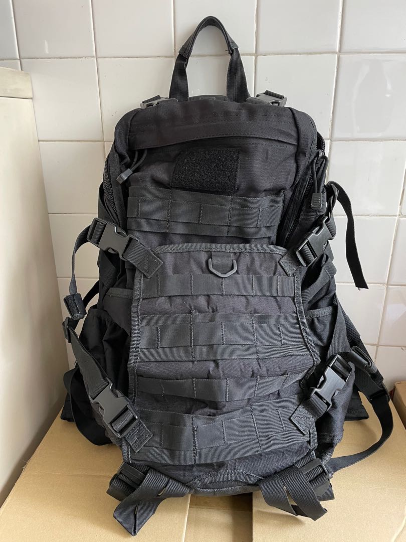 Black army backpack, Men's Fashion, Bags, Backpacks on Carousell