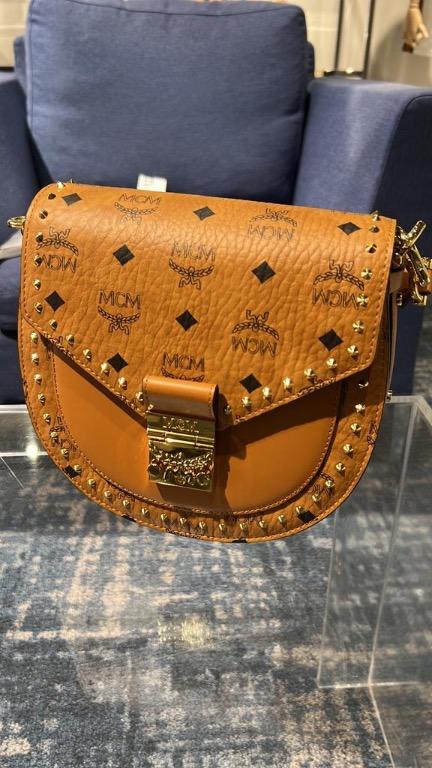 Mcm patricia shoulder bag hotsell