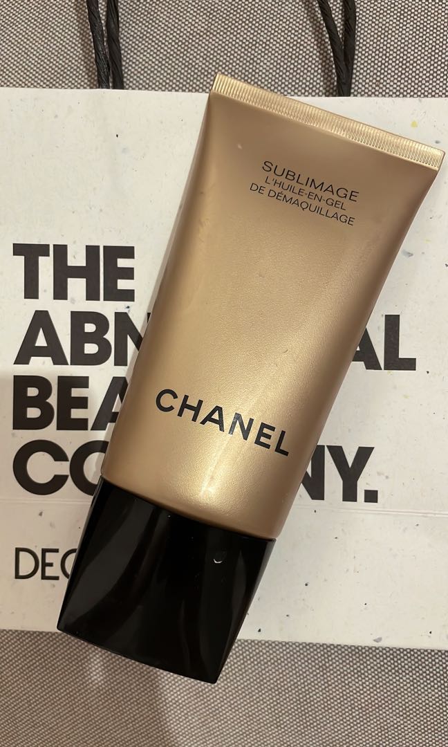 Chanel cleaning gel in one, 美容＆個人護理, 健康及美容 皮膚護理, 面部 面部護理 Carousell