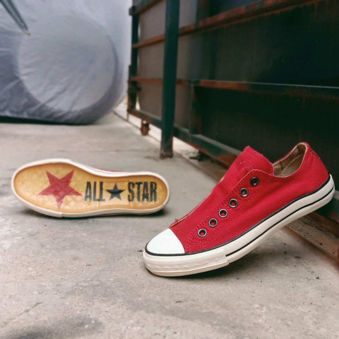 john varvatos converse slip on