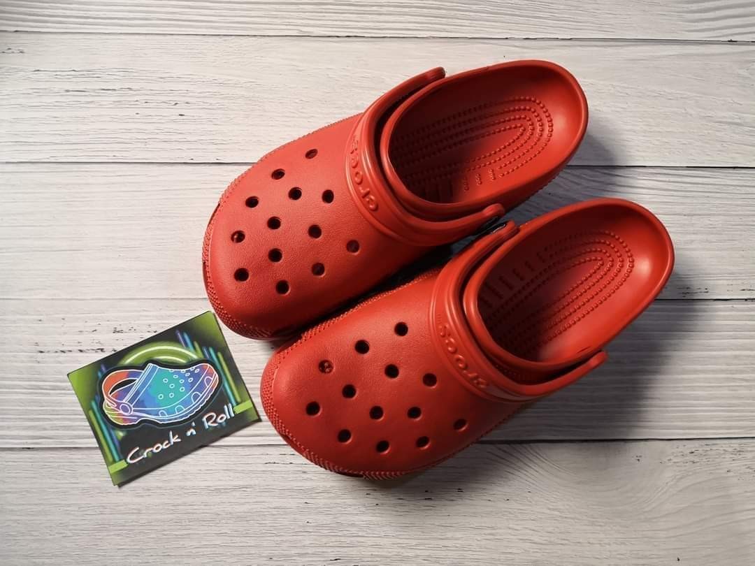 Crocs spicy orange 2025
