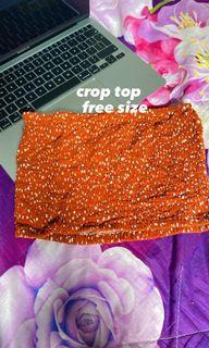 Crop top