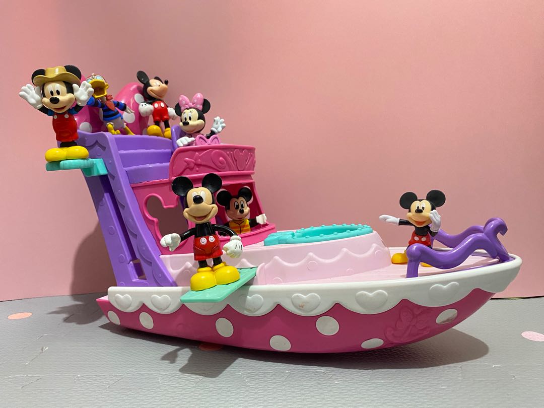 Disney Mickey/Minnie Mouse Boat, Hobbies & Toys, Toys & Games on Carousell