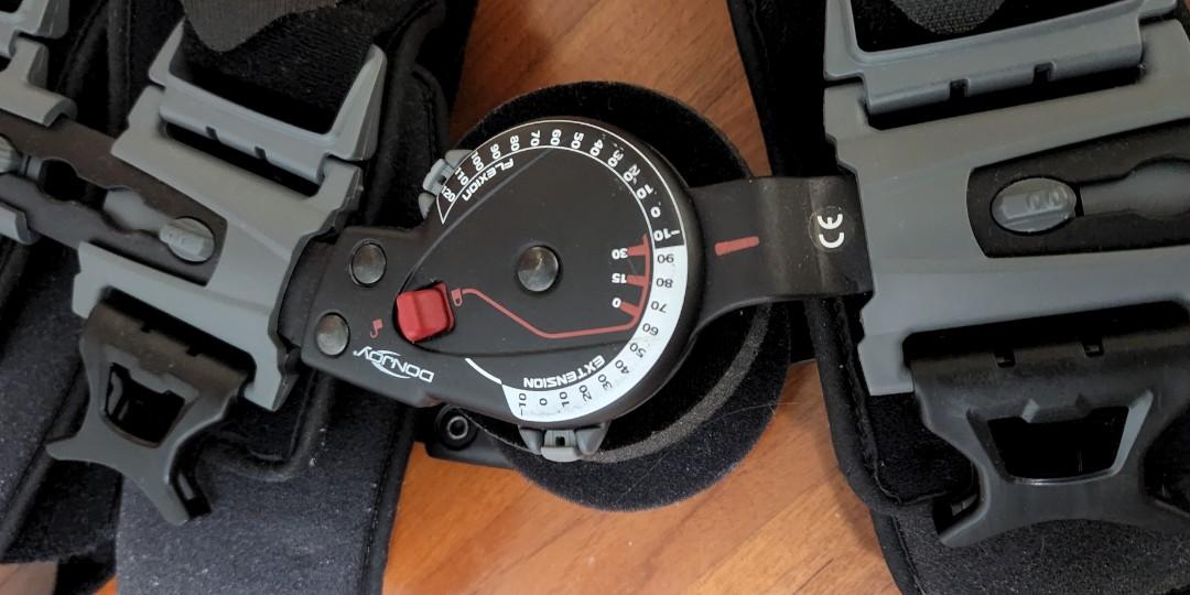 Donjoy X act rom Knee Brace, Health & Nutrition, Assistive