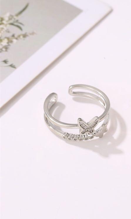 Adjustable ring for girl top