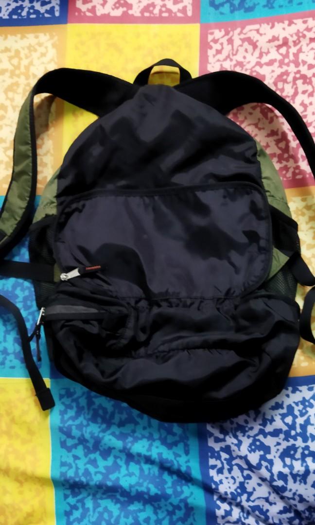 Eddie Bauer Packable Backpack Black/ Fatigue in color, Men's Fashion