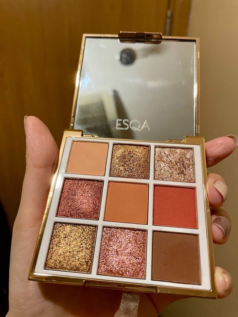 Esqa goddess eyeshadow palette a peach, Kesehatan & Kecantikan, Rias