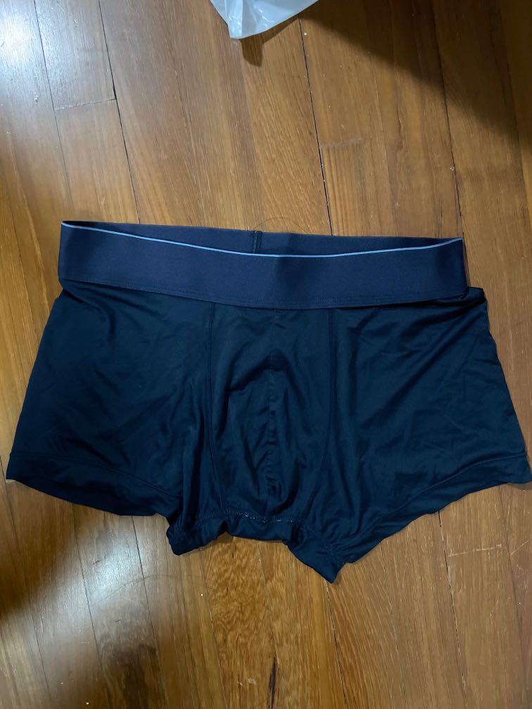Uniqlo AIRism Graphic Printed Ultra Seamless Boxer Briefs for sale, Men's  Fashion, Bottoms, New Underwear on Carousell