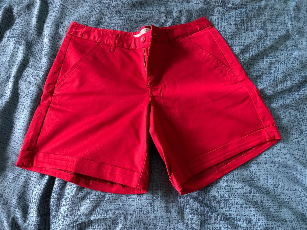 Giordano regular ladies red shorts Women s Fashion Bottoms