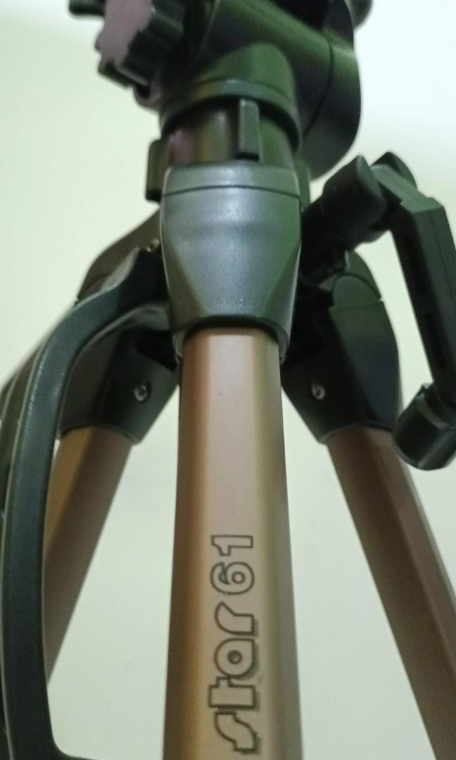 Hama Star 61 High Quality Tripod, Photography, Photography Accessories,  Tripods & Monopods On Carousell