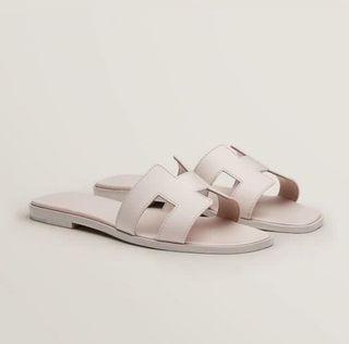 Hermes Oran Sandal (Limited colour - Rose Petale) - Size 40.5