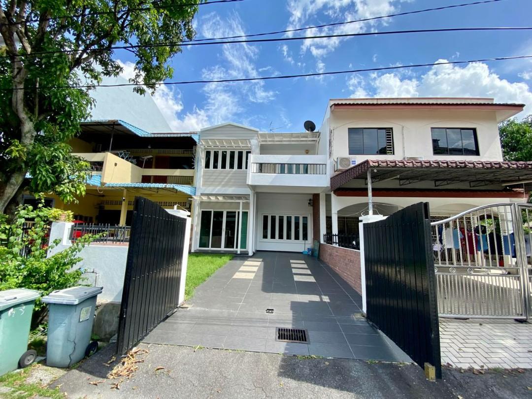 HOUSE FOR SALE ! DOUBLE STOREY TAMAN MALURI CHERAS KL (JALAN PRIA