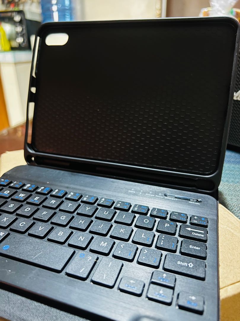 Ipad Mini 6 Keyboard Case, Mobile Phones & Gadgets, Mobile & Gadget Accessories, Cases & Sleeves