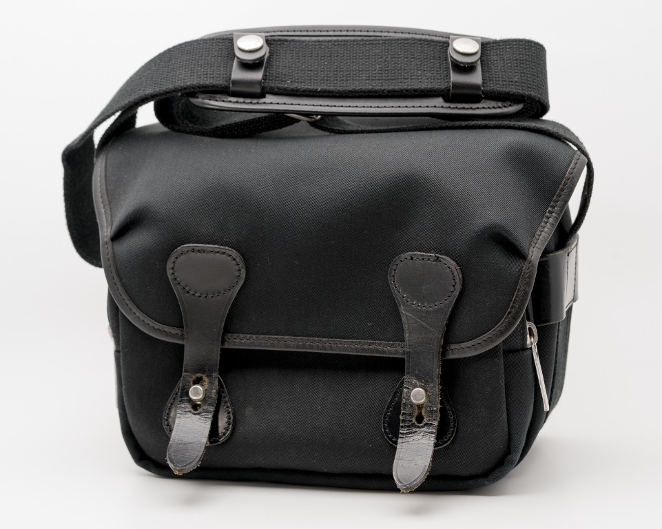 camera mirrorless price