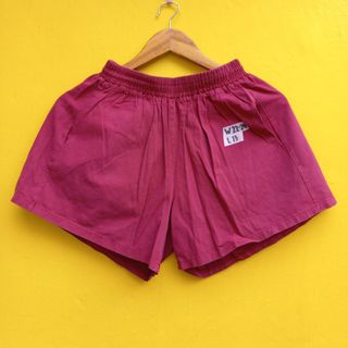 (Category: ) located in . Submitted by closetnow (Listing ID 1166084213, Image 1). Description: .