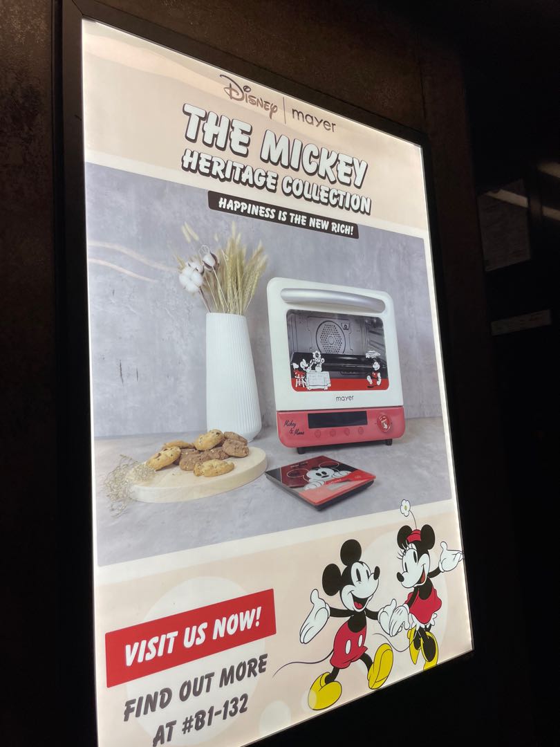 Mayer Mickey Disney Toaster, TV & Home Appliances, Kitchen Appliances