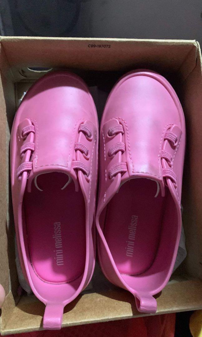 Mini Melissa (Category: Babies & Kids Fashion) located in Quezon City. Submitted by __decluttering (Listing ID 1166092331, Image 1). Description: Bought for 3k plus No issue, needs cleaning only Size 9.
