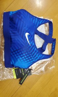 （分類：）位於 。 由 11018801 提交（商品編號 1166165399，圖片 1）。簡介： 。