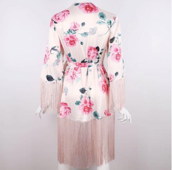 NWT Victoria's Secret Floral Fringe Trim Robe, Women's Fashion, New  Undergarments & Loungewear on Carousell