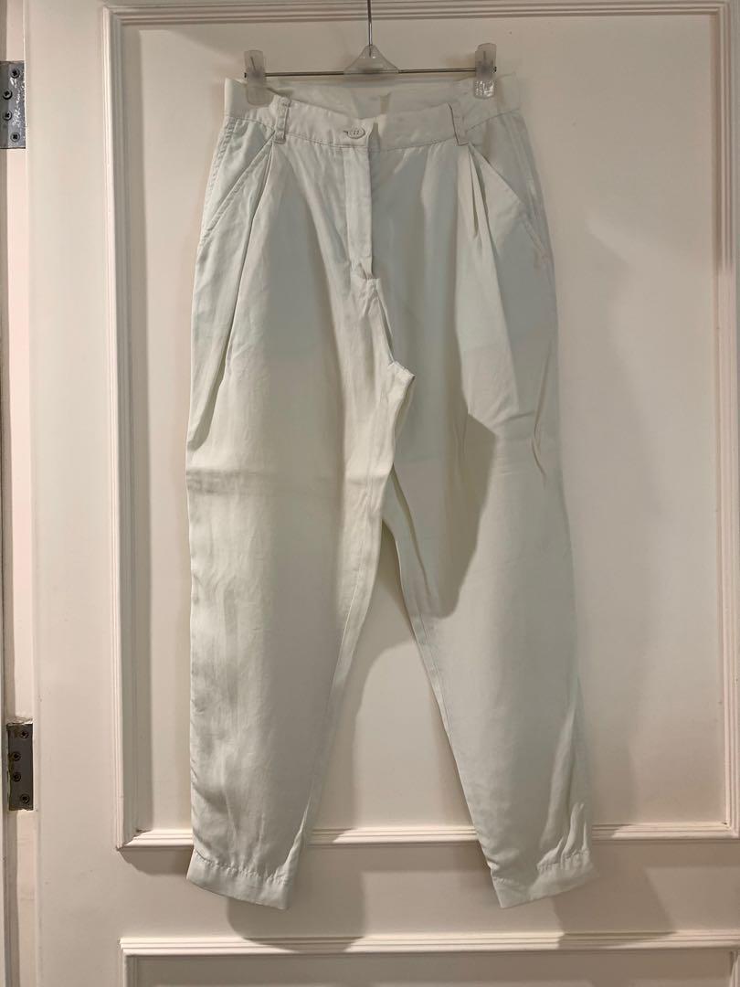 Oak & Fort Pastel Trousers (Category: Other Bottoms) located in Pasig City. Submitted by j__closet (Listing ID 1166165206, Image 1). Description: ITEM DETAILS - purchased from Oak & Fort, Canada - soft and slightly sheer fabric - ankles are garterized IMPORTANT - All items are authentic and any flaws will be disclosed - Item goes to the highest bidder - Once offer is accepted, buyer has 24 hours to secure payment. Otherwise, reservation will be l