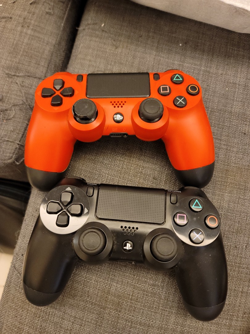Playstation Dual Shock 4 Controllers, 電子遊戲, 電子遊戲機, PlayStation Carousell