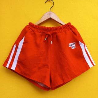 (Category: ) located in . Submitted by closetnow (Listing ID 1166084889, Image 1). Description: .