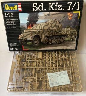 Revell  Sd Kfz 7/1 德國半裝甲四聯防空炮+彈藥牽引車1/72 1:72