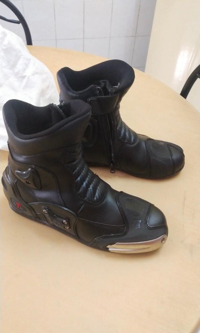 Riding shoes Black Hammer Men s Fashion Footwear Boots on Carousell