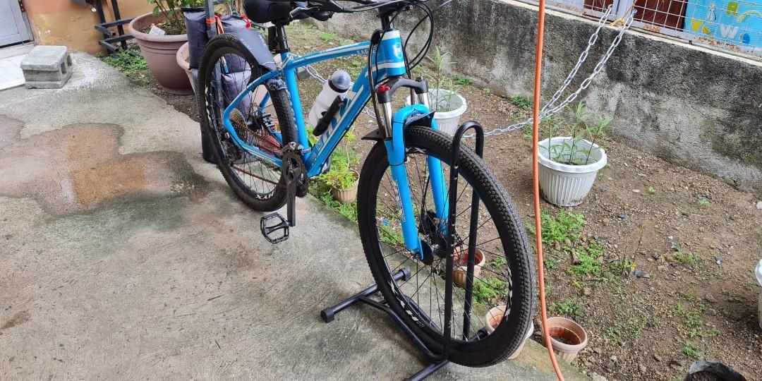 Hyx mountain bike on sale