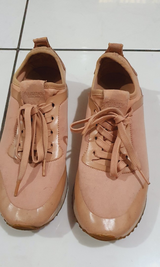 pull and bear sneakers
