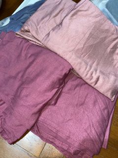 (Category: ) located in . Submitted by mamashopsss (Listing ID 277927914, Image 1). Description: .