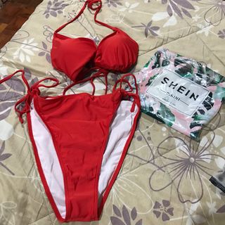(Category: ) located in . Submitted by Kcouture (Listing ID 1166021000, Image 1). Description: .