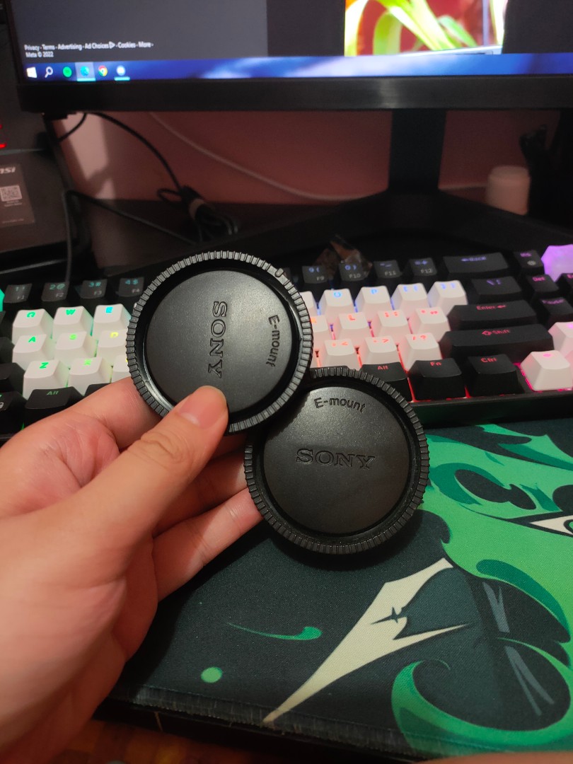 Sony Mirrorless Emount Lens Cap, Photography, Lens & Kits on Carousell