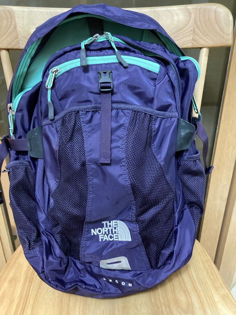 The north face backpacks, 男裝, 袋, 背包 Carousell