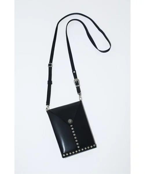 TOGA 皮革手袋Leather shoulder pouch, 名牌, 手袋及銀包- Carousell