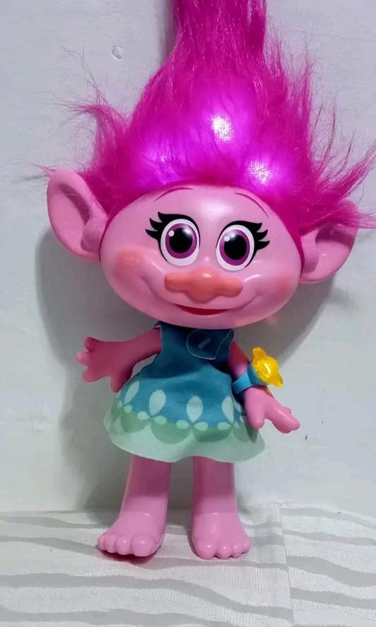 Trolls poopy, Hobbies & Toys, Toys & Games on Carousell