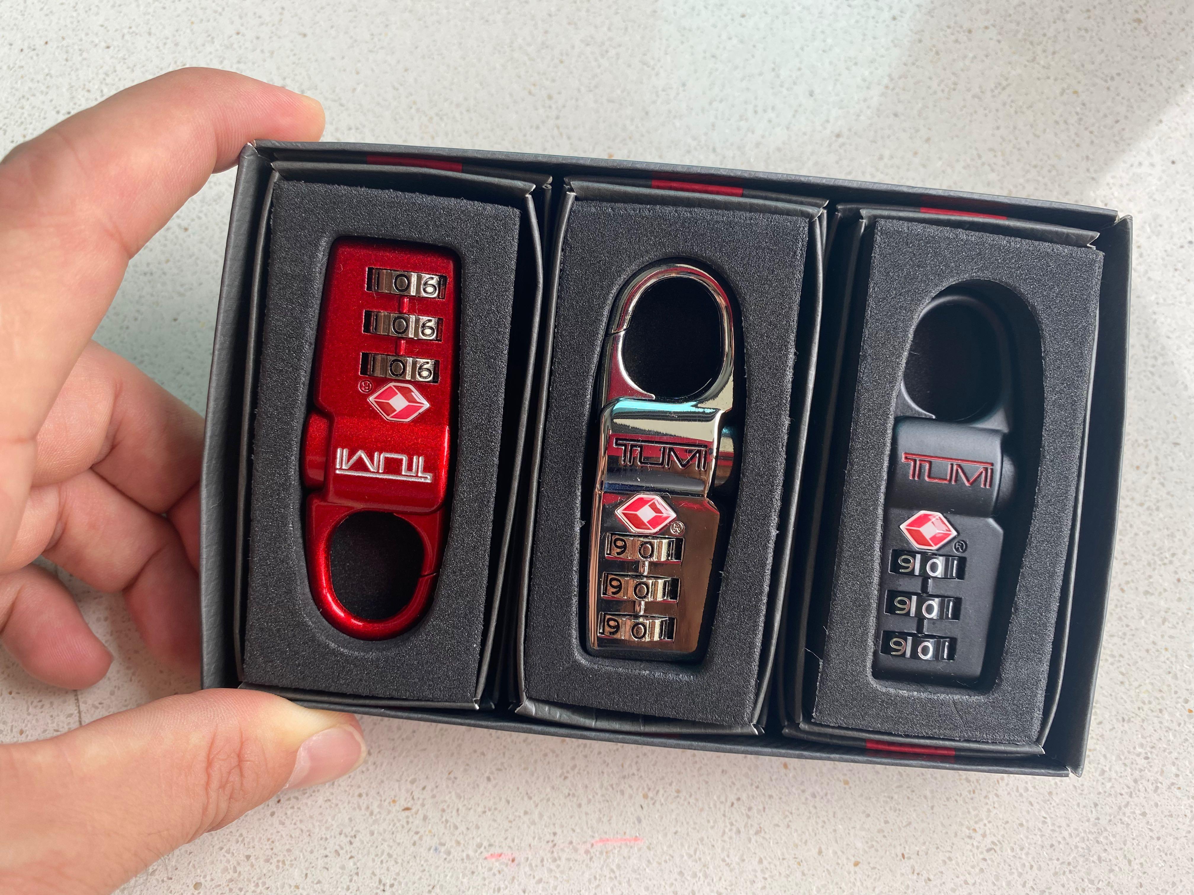 Tumi locks top