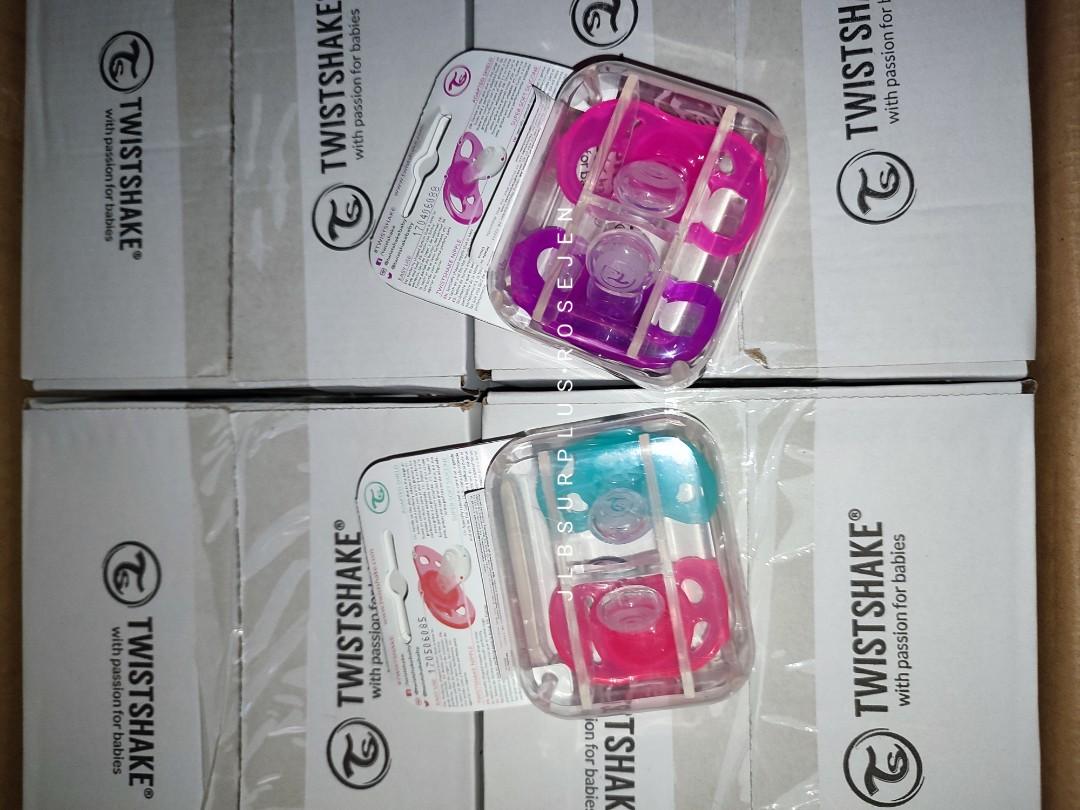 Twist shake pacifier (Category: Soothers & Pacifiers) located in Caloocan City. Submitted by jen_prelovedcorner.2 (Listing ID 1166147040, Image 2). Description: Twist shake pacifier 2pcs per set, 150 each set Purple and pink: 6months + Pink and blue green: 0-6 months Mall price: 530.
