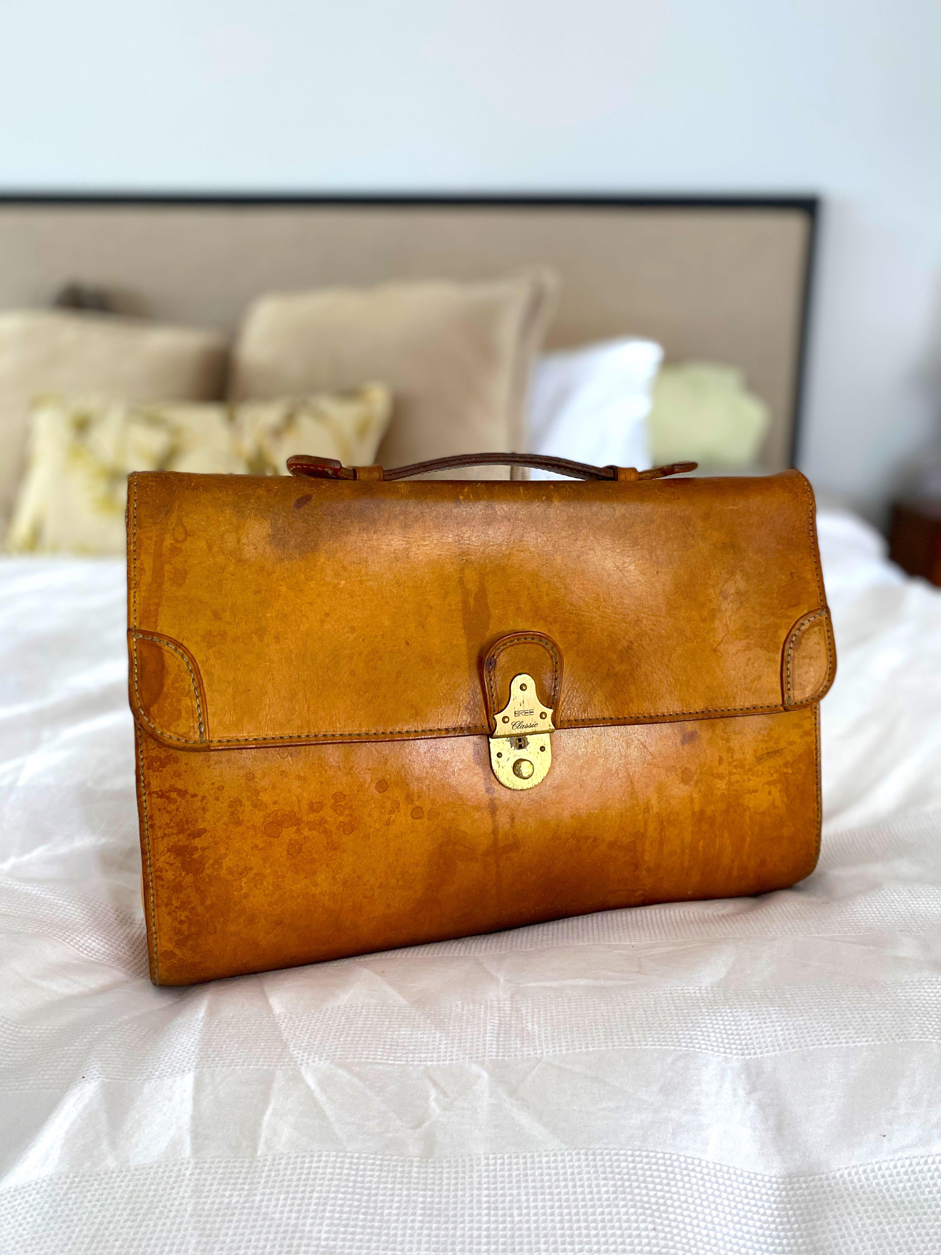 VINTAGE 1990s BREE SADDLE TAN LEATHER PORTFOLIO W BRASS HARDWARE 125