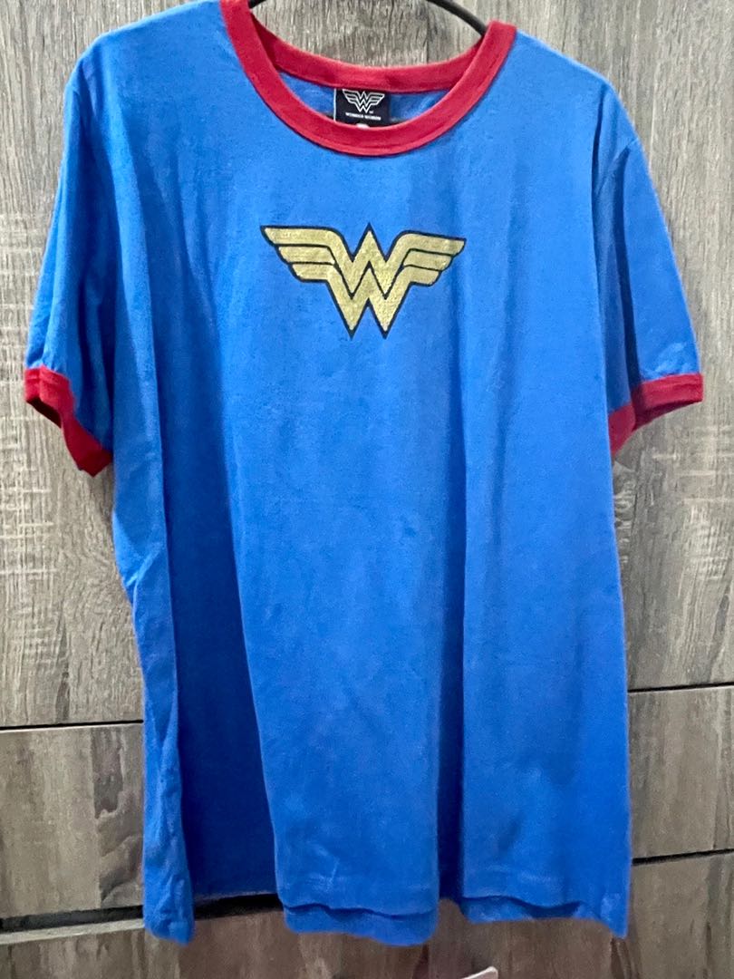 Plus size online wonder woman shirts