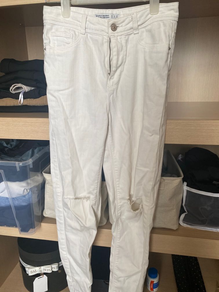 Zara white skinny ripped jeans size 4 
